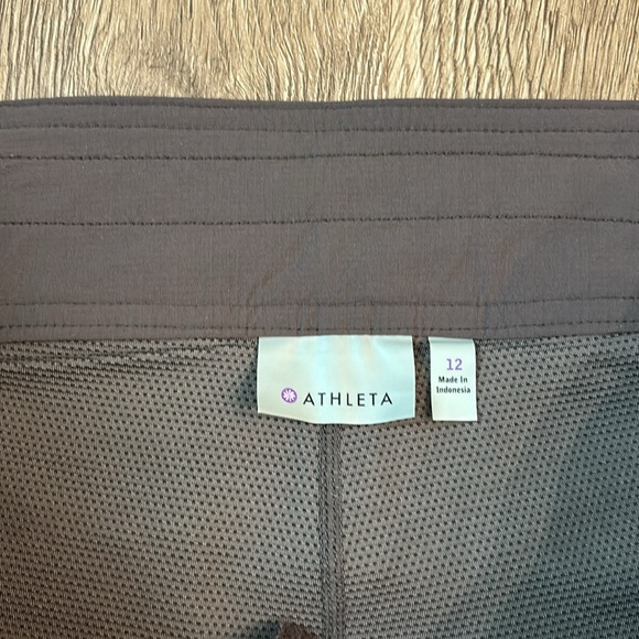 Athleta Jenner skort. Size 12. - Picture 3 of 11